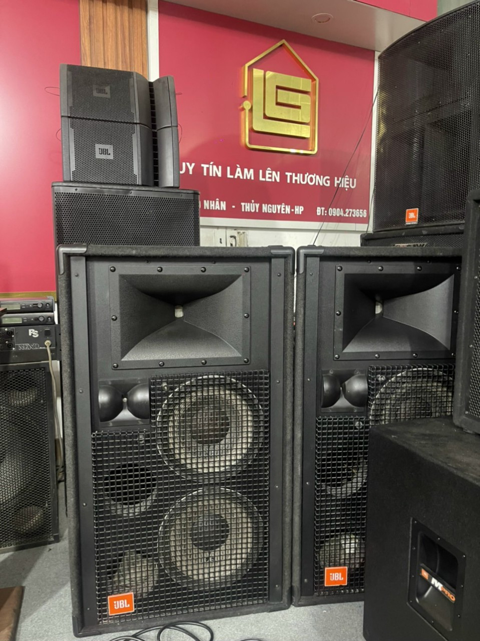 Jbl 4732A